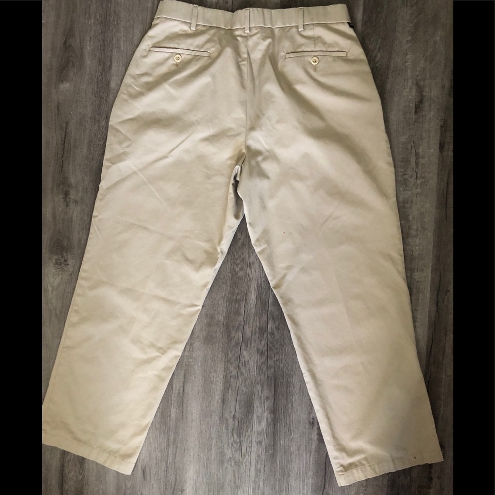 Dockers. - Picture 4 of 4